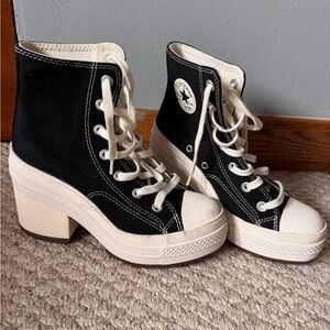Converse Women's Black and Cream Platform High-Tops